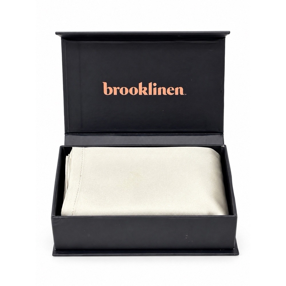 Brooklinen King Mulberry Silk Pillowcase Ivory 100% Pure Silk New in Box